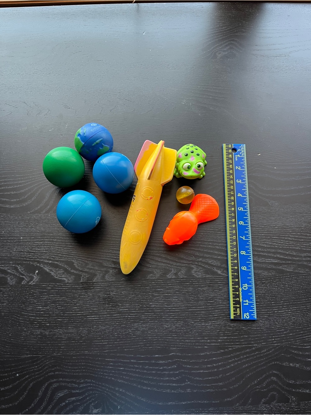 Pool Toys Bundle - Poolmaster Yellow Rocket Torpedo Dive Toy Stress Balls - Picture 8 of 11